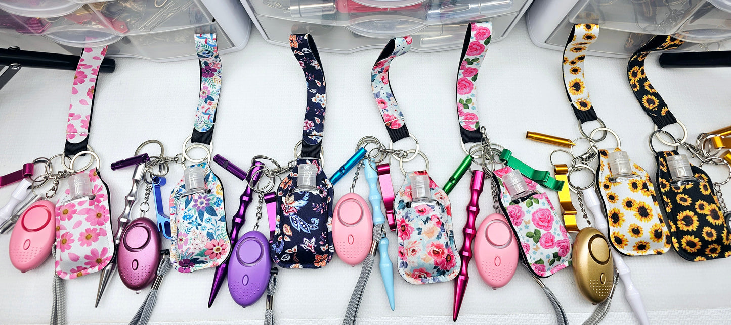 Daisy's Flower Wristlet Keychain Sets